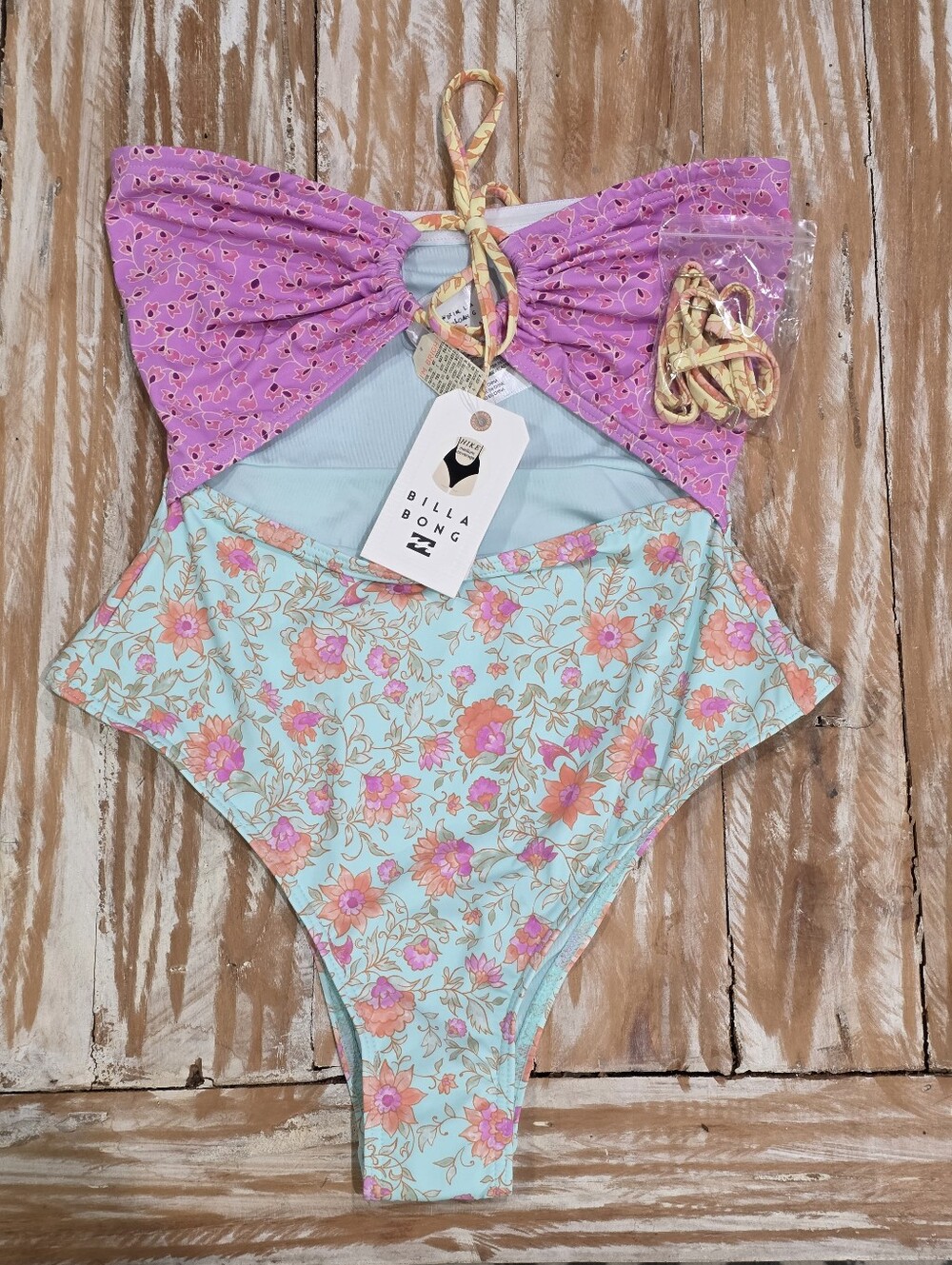 NWT Billabong Folk Story Andrew‎ High Leg Cutout Cheeky One Piece Swimsuit S